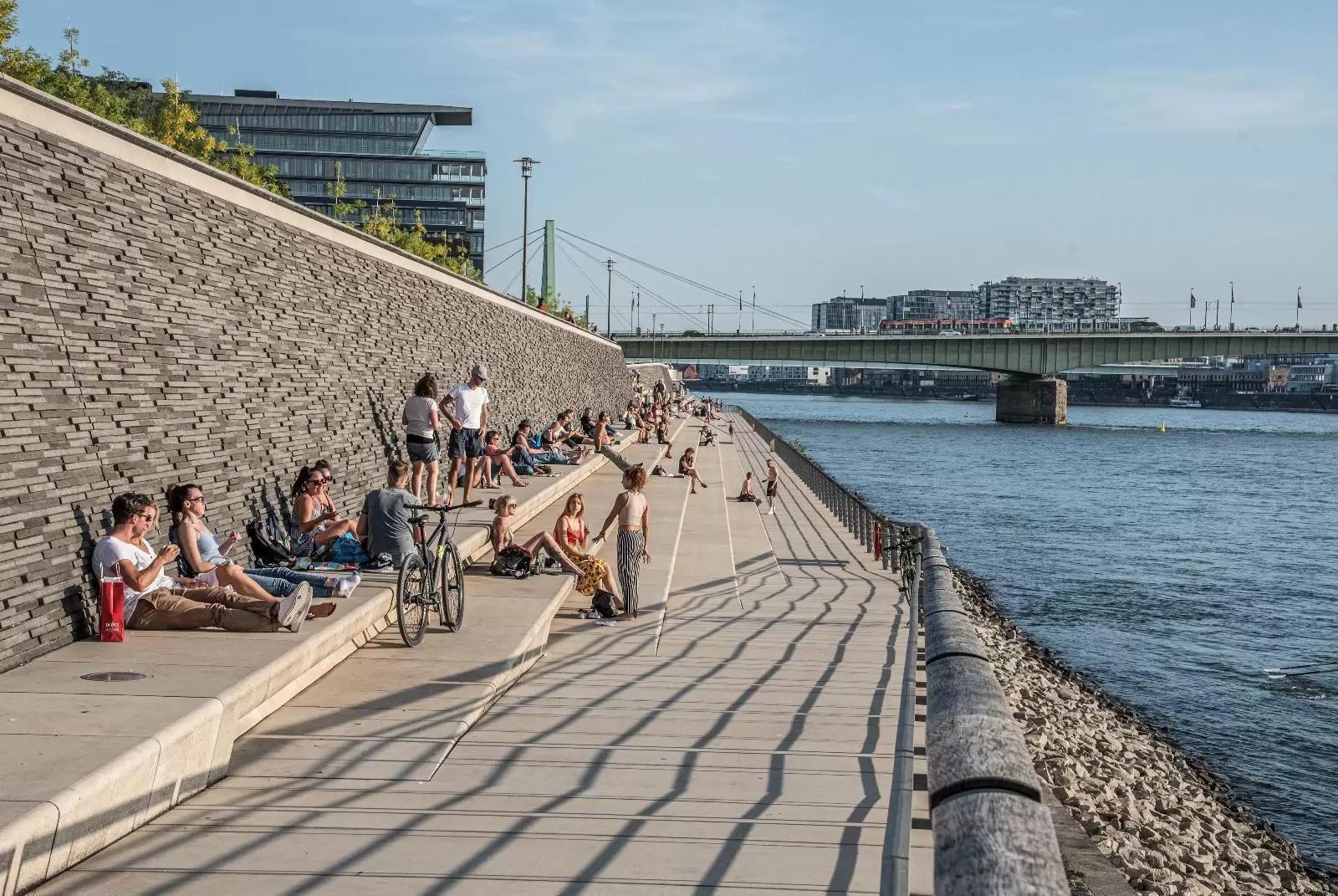 Köln Rheinboulevard