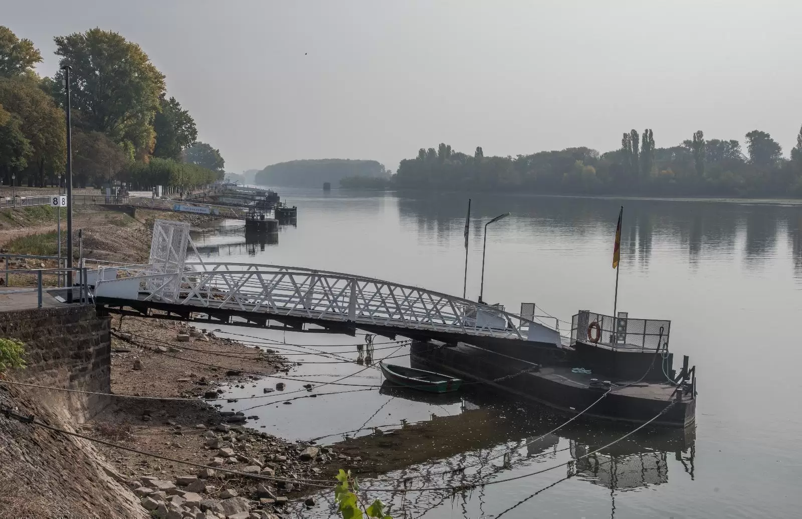 Rüdesheim Rheinufer